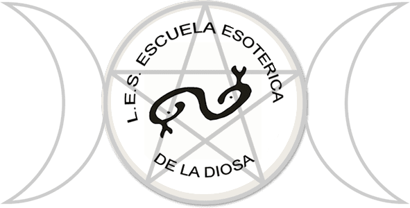 donde estudiar tarot en buenos aires argentina con Mujer Buho Blanco